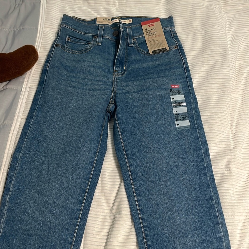 NWT LEVIS
